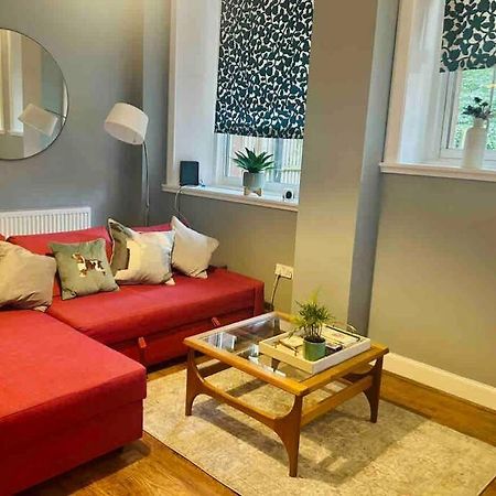 Large 2 Bedroom, Ground Floor Flat, Close To City Edimburgo Exterior foto