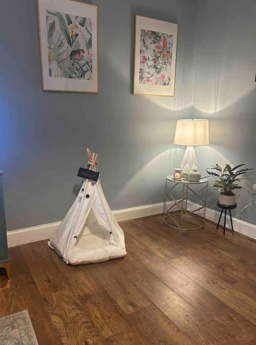Large 2 Bedroom, Ground Floor Flat, Close To City Edimburgo Exterior foto